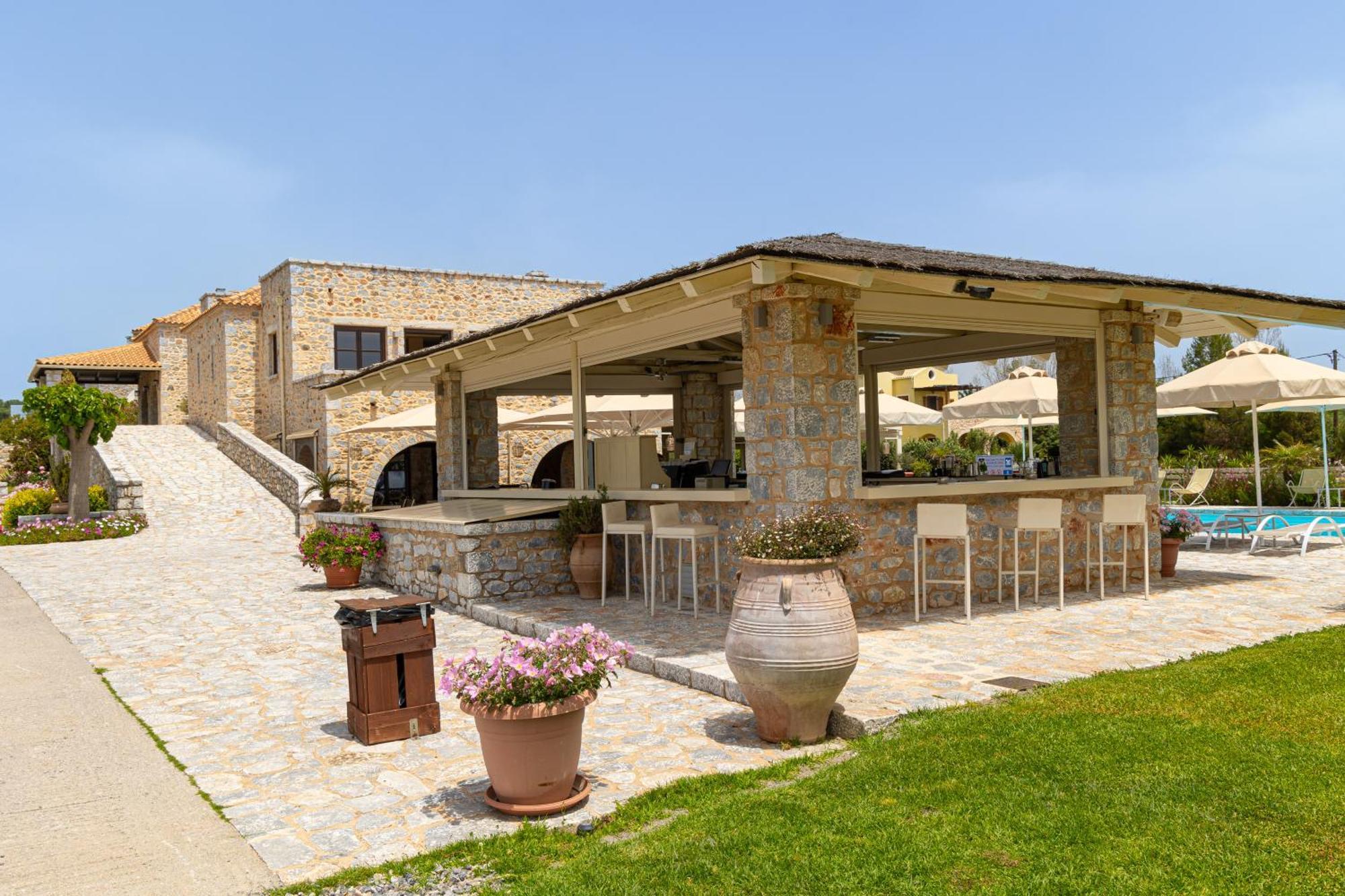 Castello Antico Hotel Гитион Экстерьер фото